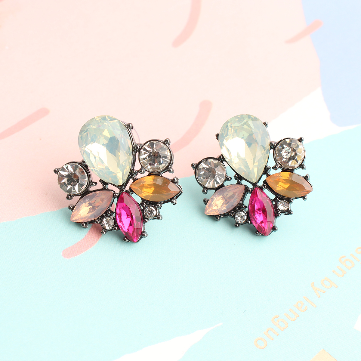 1 Pair Casual Elegant Flower Plating Inlay Alloy Rhinestones Ear Studs display picture 8