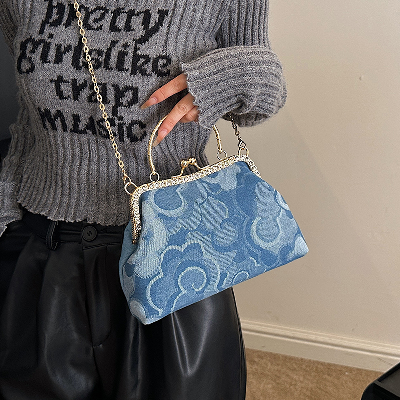 Frau Denim Blume Klassischer Stil Nähgarn Hülse Verschlussrahmen Handtasche display picture 9