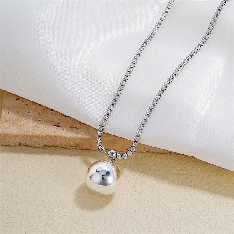 Copper IG Style Simple Style Plating Round Ball Zircon Pendant Necklace display picture 1