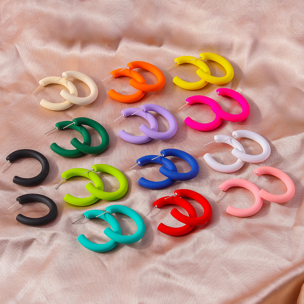 1 Pair Simple Style C Shape Plastic Ear Studs display picture 6