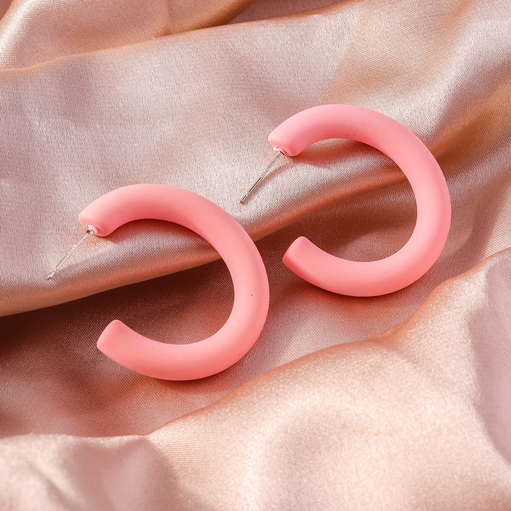 1 Pair Simple Style C Shape Plastic Ear Studs display picture 9