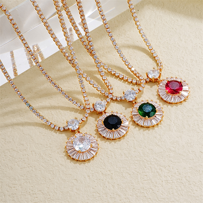 Copper IG Style Elegant Plating Inlay Round Zircon Pendant Necklace display picture 6