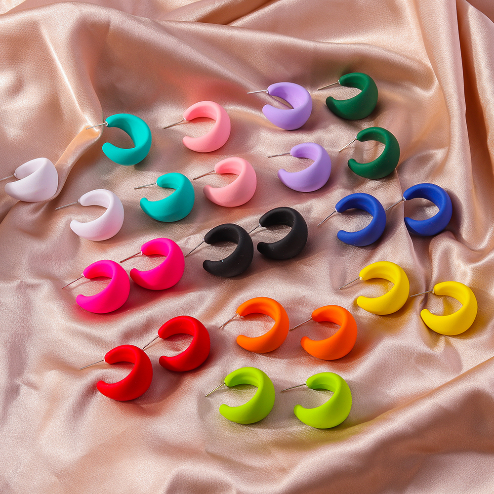 1 Pair Simple Style Solid Color Plastic Ear Studs display picture 9