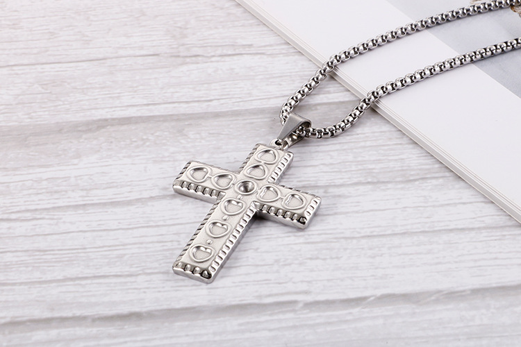 Hip-hop Retro Cross Titanium Steel Plating Gold Plated Charms Jewelry Accessories display picture 1