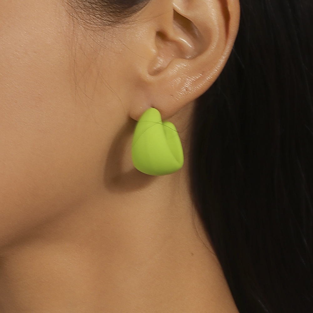 1 Pair Simple Style Solid Color Plastic Ear Studs display picture 7