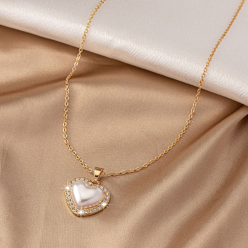 Sweet Korean Style Electrocardiogram Heart Shape Wings Rhinestones Pearl Alloy Wholesale Pendant Necklace display picture 4