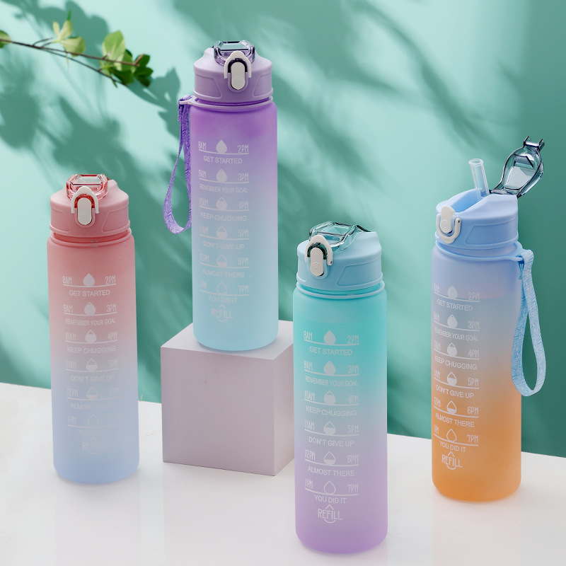 Casual Gradient Water Bottles 1 Piece display picture 2