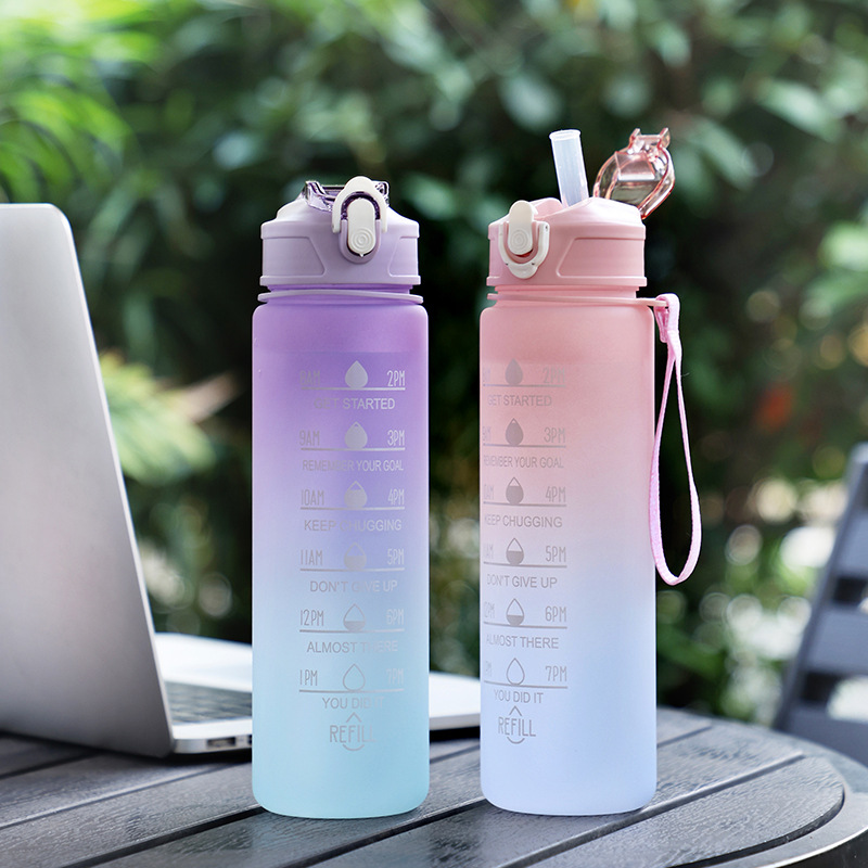 Casual Gradient Water Bottles 1 Piece display picture 7