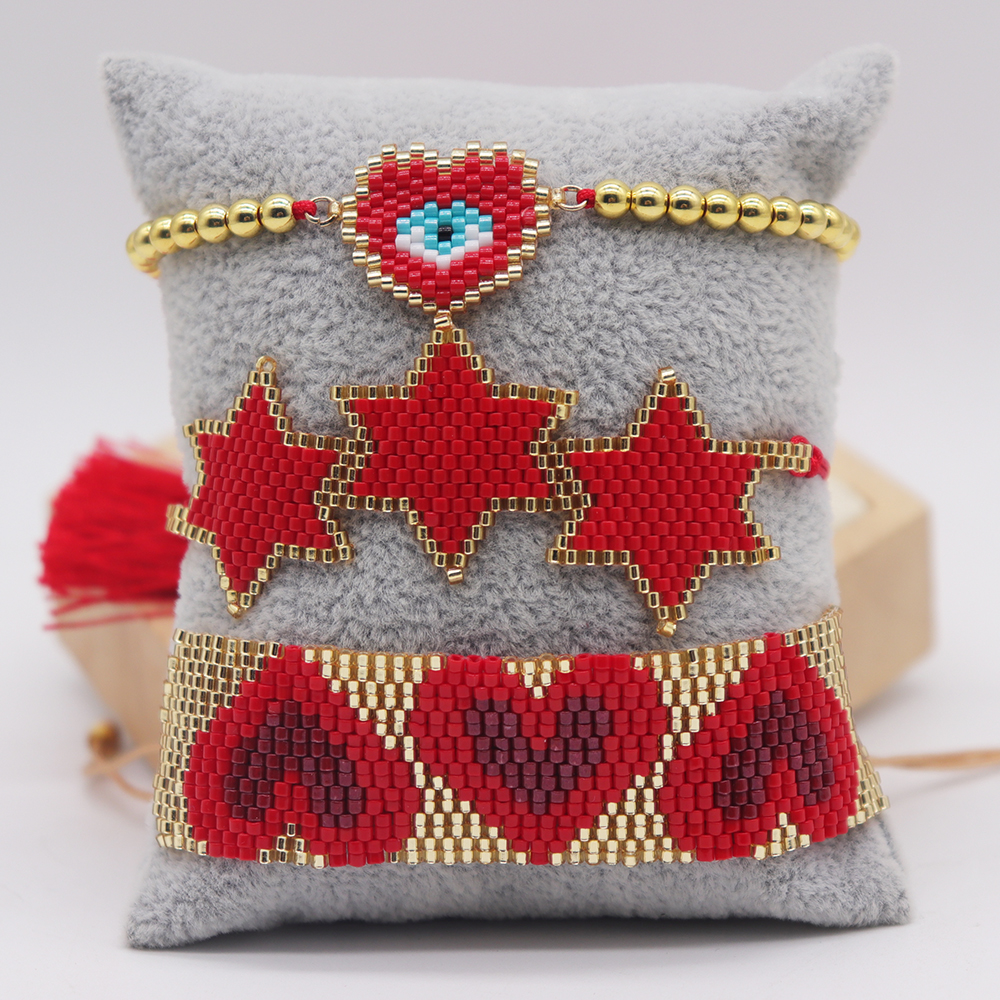 Ig Style Elegant Lady Pentagram Heart Shape Glass Women's Bracelets display picture 1