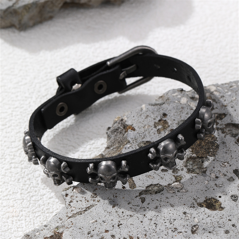 Casual Punk Cool Style Leaf Skull Pu Leather Alloy Men's Bracelets display picture 89