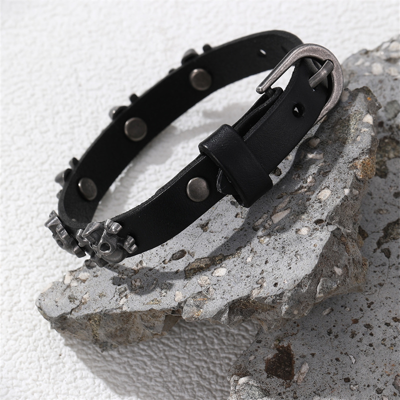 Casual Punk Cool Style Leaf Skull Pu Leather Alloy Men's Bracelets display picture 91
