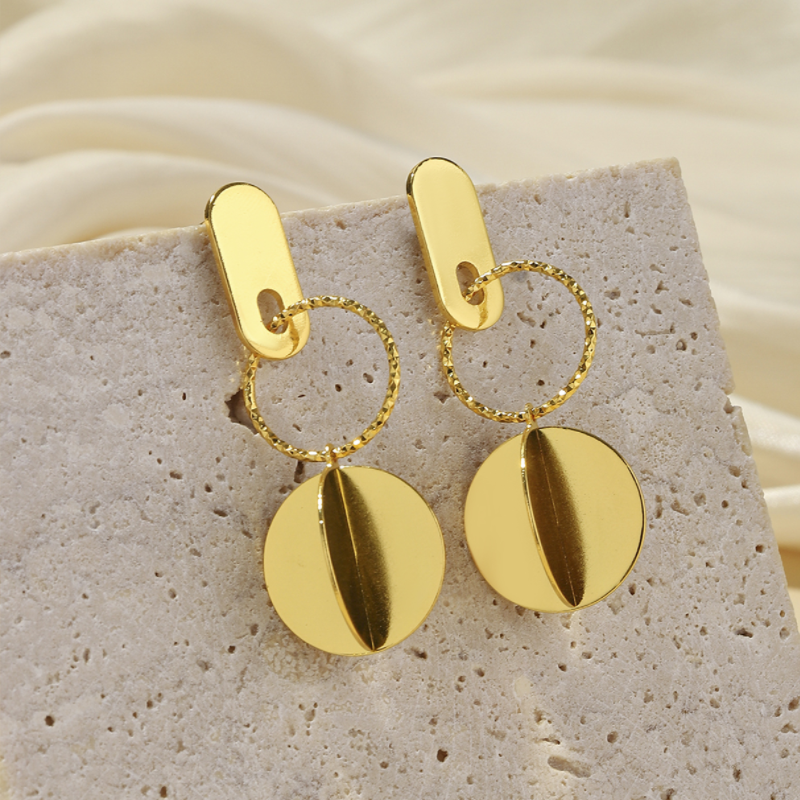 1 Pair Ig Style Casual Geometric Plating Copper 18k Gold Plated Drop Earrings display picture 4