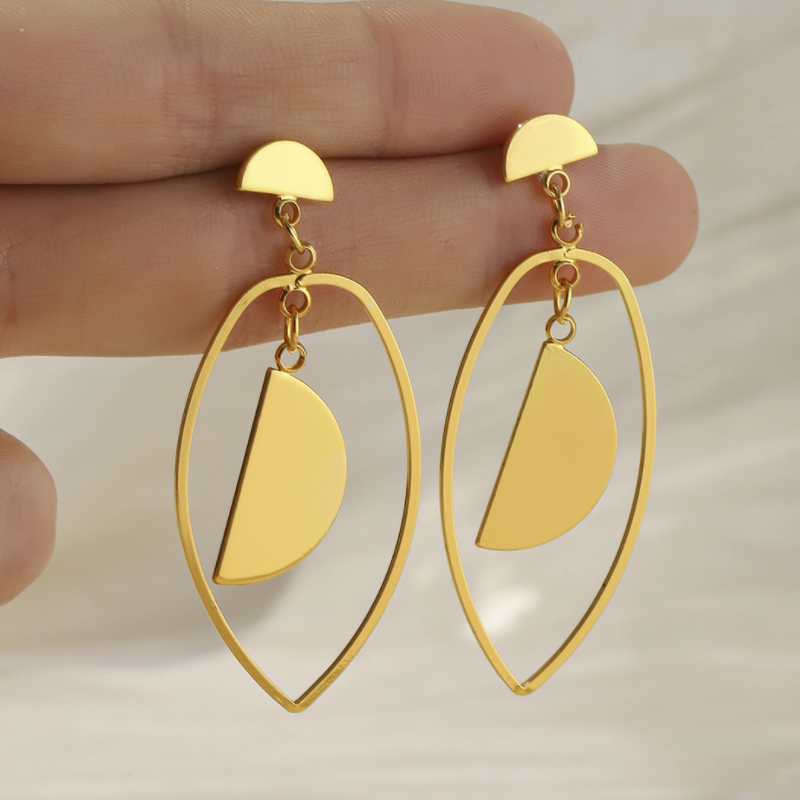 1 Pair Ig Style Casual Geometric Plating Copper 18k Gold Plated Drop Earrings display picture 1