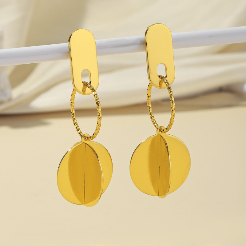 1 Pair Ig Style Casual Geometric Plating Copper 18k Gold Plated Drop Earrings display picture 9