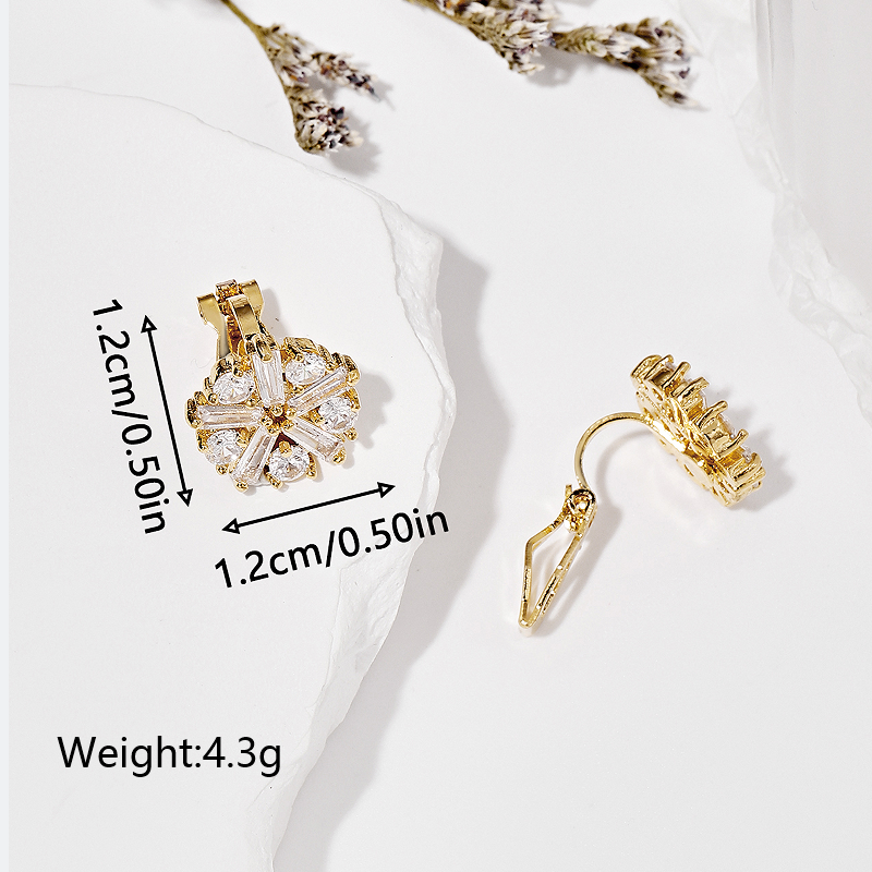 1 Pair Cute Sweet Snowflake Plating Inlay Copper Zircon 18k Gold Plated Ear Cuffs display picture 10