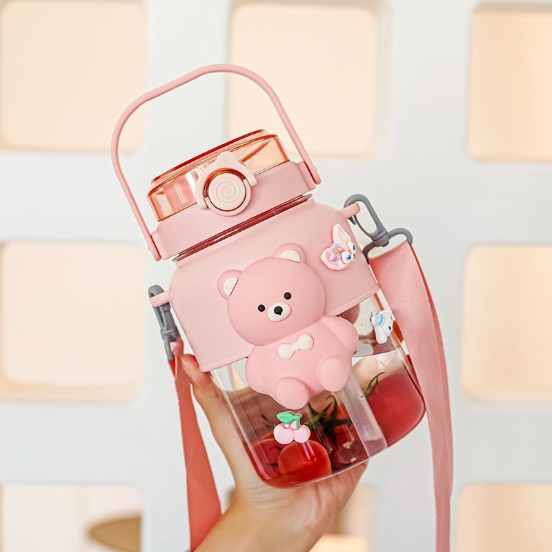 Casual Cute Cartoon Bear Water Bottles 1 Piece display picture 2