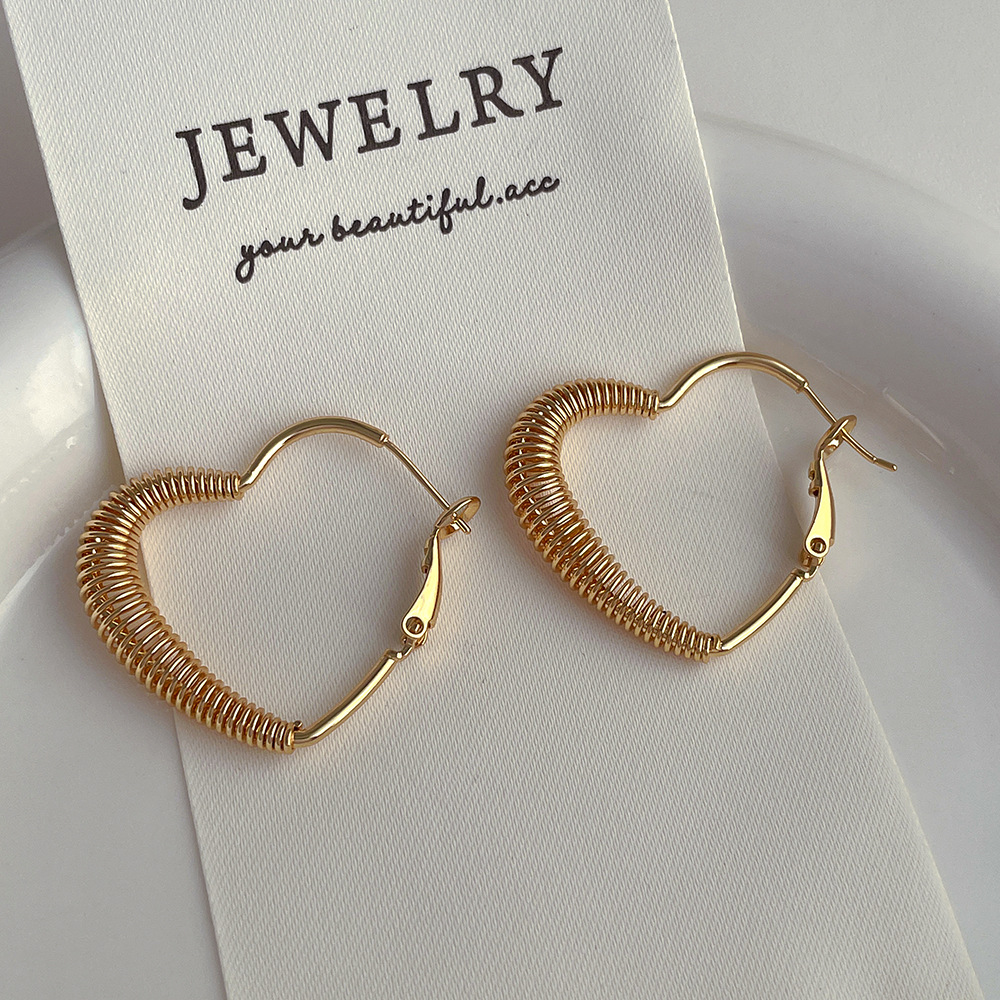 1 Piece Elegant Sweet Heart Shape Plating Copper 18k Gold Plated White Gold Plated Hoop Earrings display picture 8