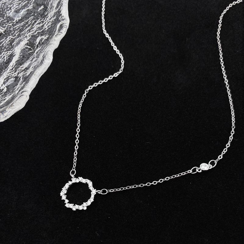 Vintage Style Round Solid Color Sterling Silver Plating Inlay Zircon Gold Plated Silver Plated Pendant Necklace display picture 3