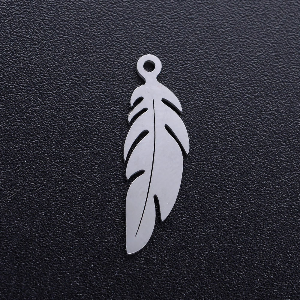 Vintage Style Christmas Tree Feather Stainless Steel Polishing Plating Jewelry Accessories display picture 6