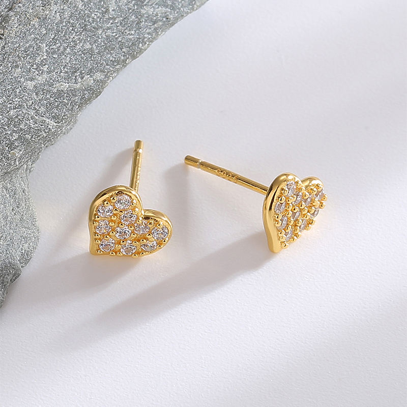 1 Pair Casual Elegant Commute Heart Shape Plating Inlay Sterling Silver Zircon Obsidian 18k Gold Plated Ear Studs display picture 3
