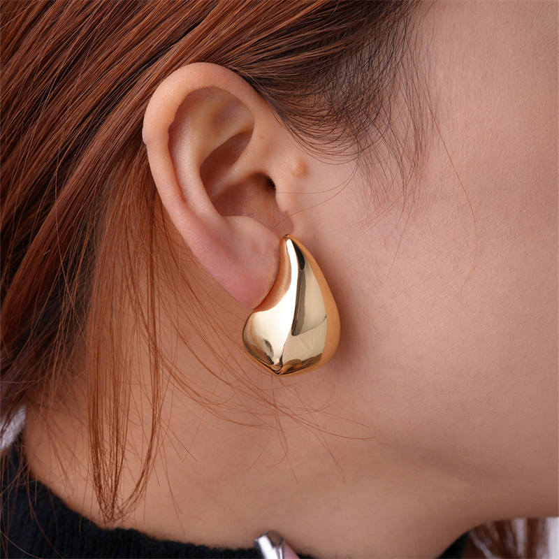 1 Pair Exaggerated Simple Style C Shape U Shape Geometric Polishing Plating Hollow Out 304 Stainless Steel Copper Ear Studs display picture 36