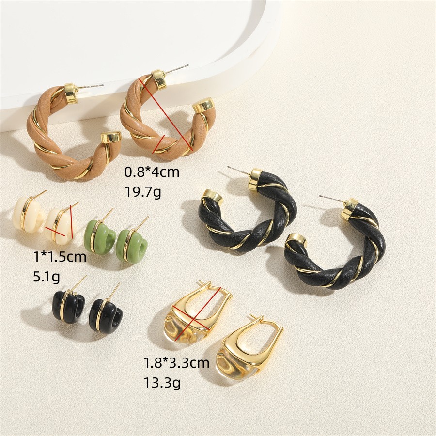 1 Pair Simple Style C Shape Twist Plating Resin Metal Copper 14k Gold Plated Ear Studs display picture 7