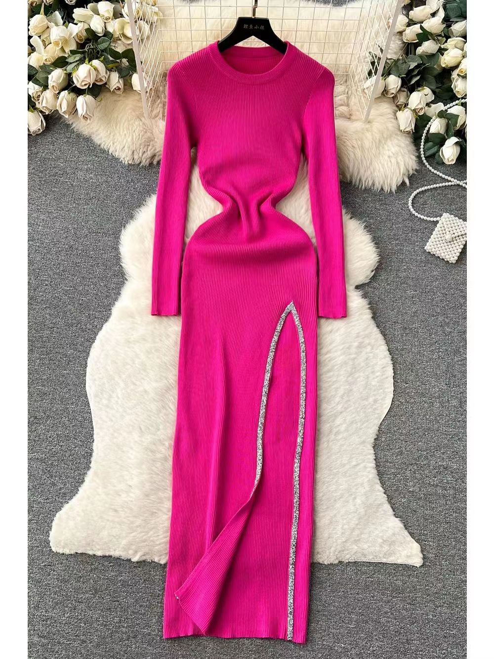 Women's Slit Dress Casual Round Neck Thigh Slit Long Sleeve Solid Color Midi Dress Daily display picture 2