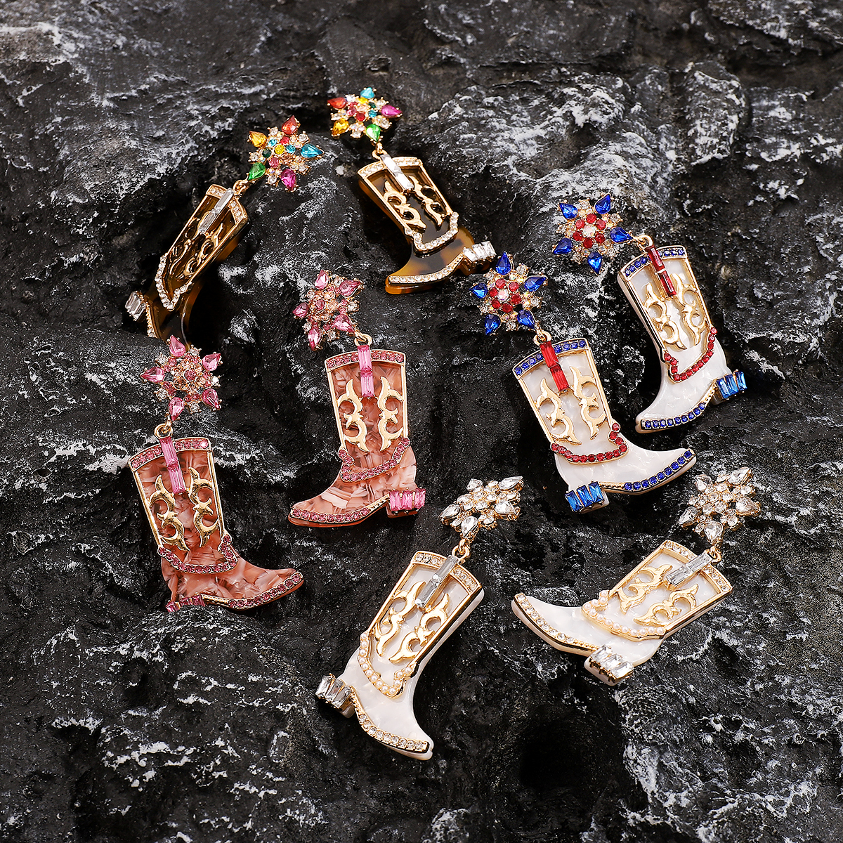 1 Pair Cowboy Style Simple Style Boots Plating Inlay Alloy Rhinestones Drop Earrings display picture 8