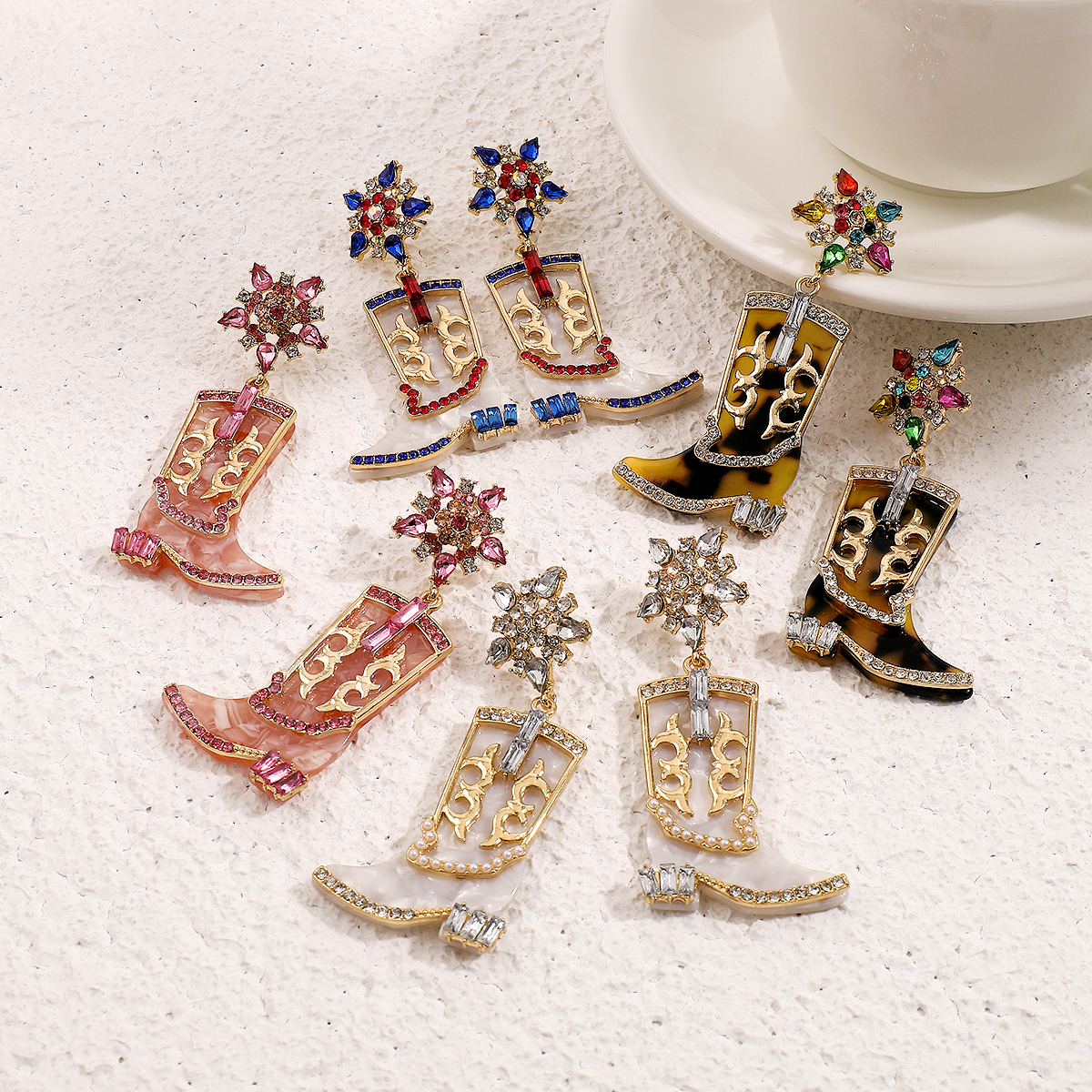 1 Pair Cowboy Style Simple Style Boots Plating Inlay Alloy Rhinestones Drop Earrings display picture 6