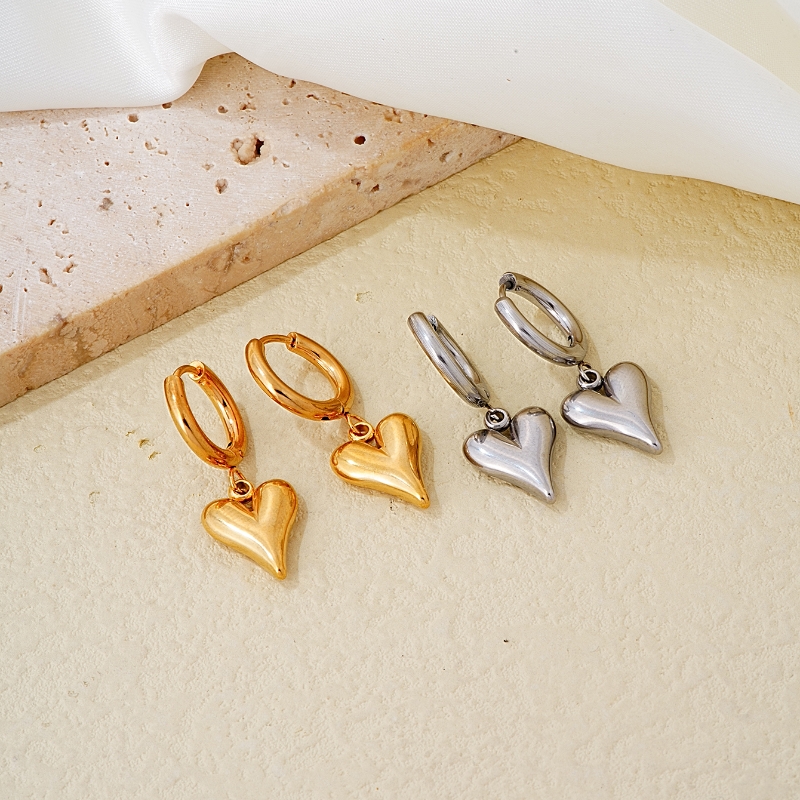 1 Pair Elegant Sweet Star Heart Shape Plating 304 Stainless Steel Gold Plated Silver Plated Drop Earrings display picture 5
