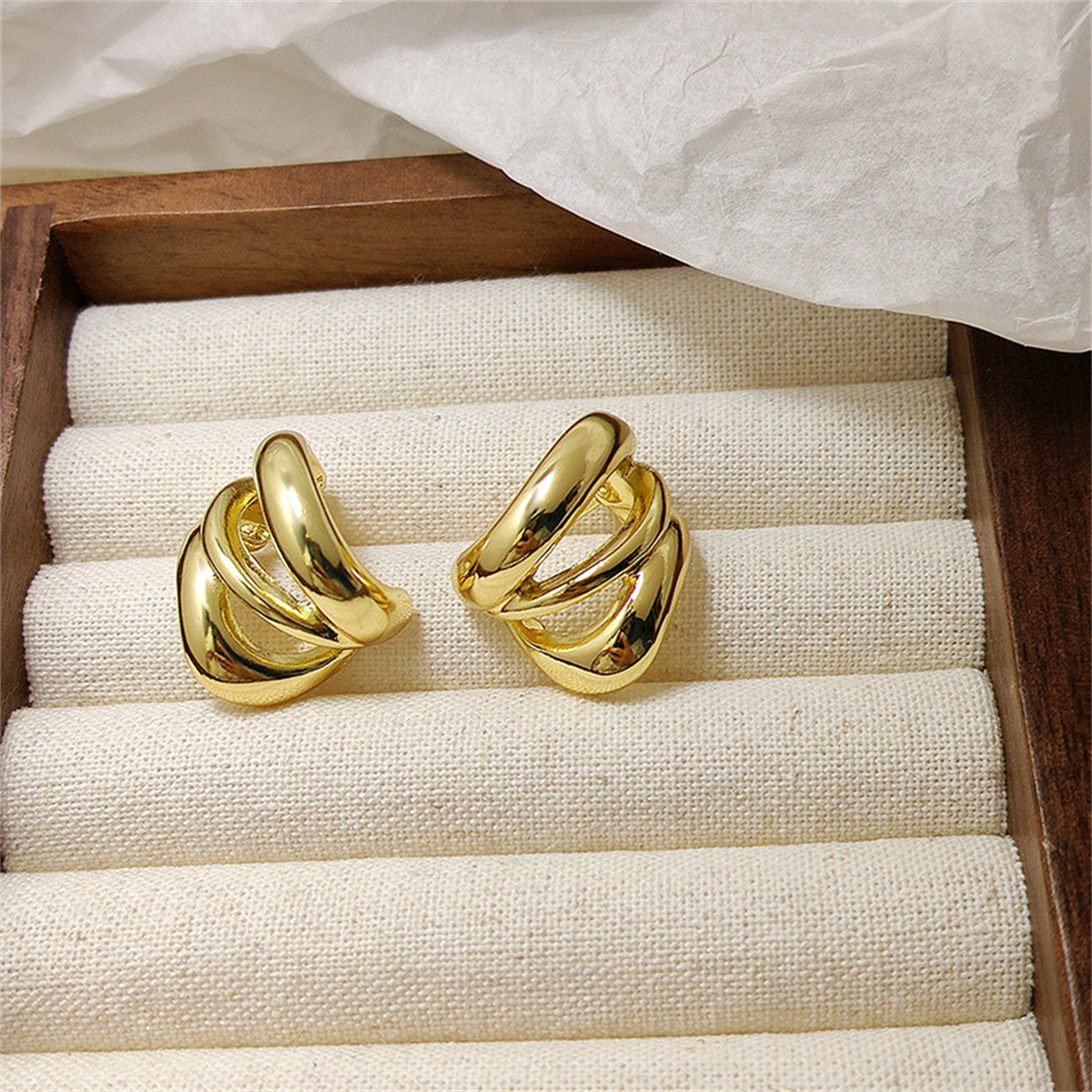 1 Pair Simple Style Geometric Alloy 14k Gold Plated Silver Plated Ear Studs display picture 3