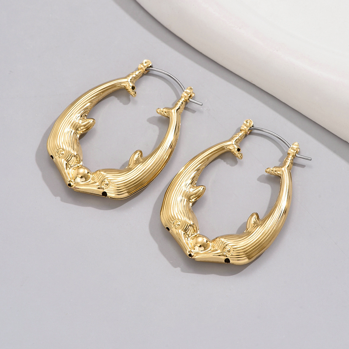 1 Pair Retro Simple Style Solid Color Ferroalloy Earrings display picture 12