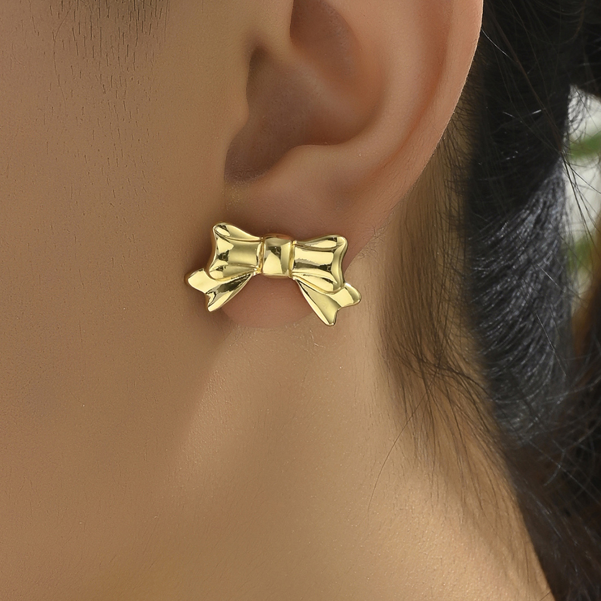 1 Pair Simple Style Insect Bow Knot Pearl Inlay Alloy Zinc Rhinestones Drop Earrings Ear Studs display picture 6