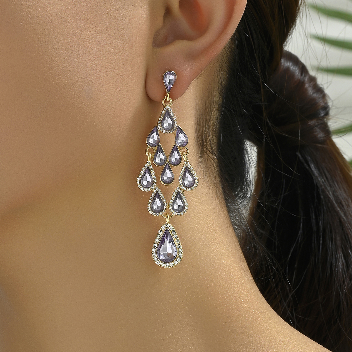 1 Pair Glam Vintage Style Shiny Water Droplets Inlay Alloy Zinc Rhinestones Drop Earrings display picture 3