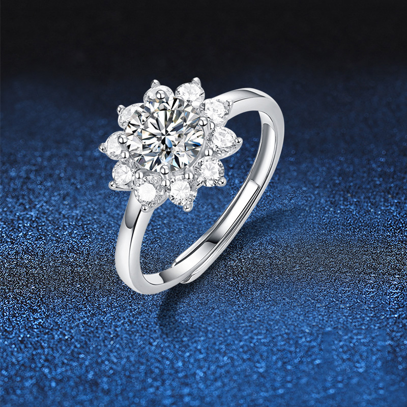 Elegant Classic Style Flower Sterling Silver Gra Plating Inlay Moissanite 18k Gold Plated Rings display picture 1