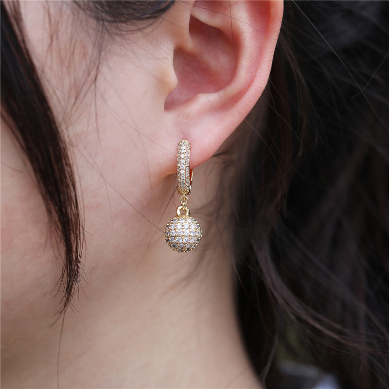 1 Pair Elegant Sweet Ball Plating Inlay Copper Zircon Drop Earrings display picture 7