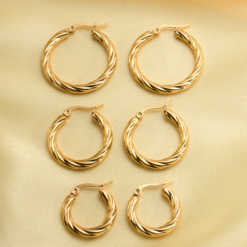 1 Set Simple Style Commute Solid Color Plating Stainless Steel Gold Plated Earrings display picture 2