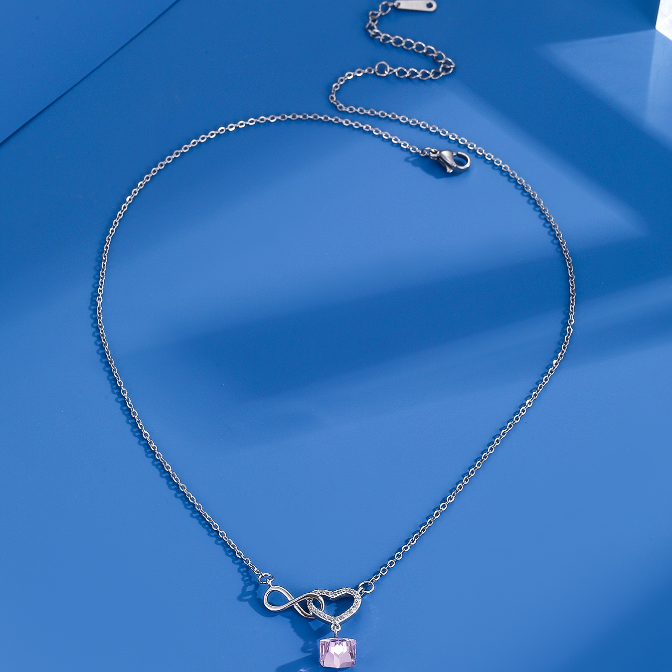 Großhandel Einfacher Stil Quadrat Rostfreier Stahl Inlay Zirkon Halskette Mit Anhänger display picture 3