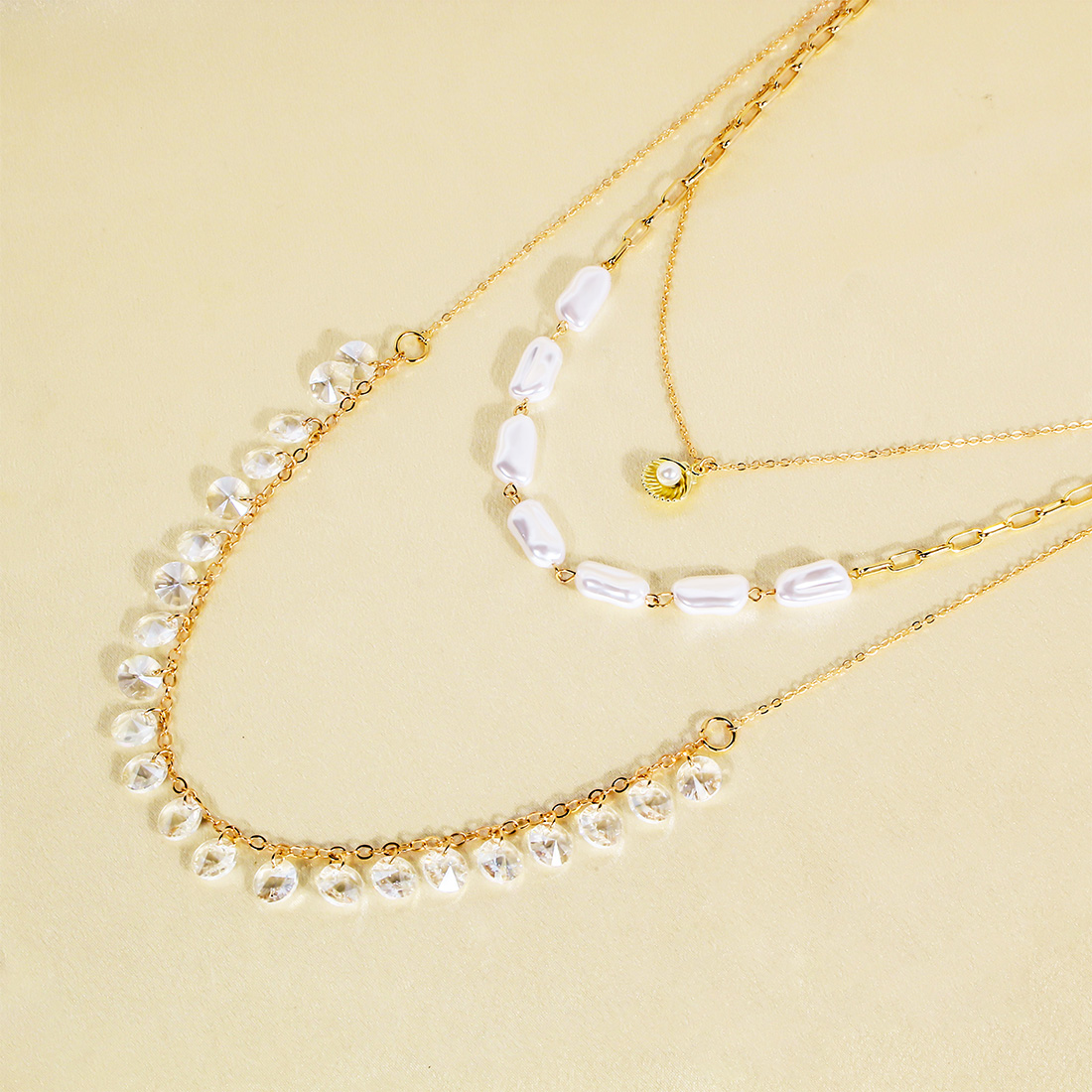 Style Simple Style Classique Coquille Alliage Placage Plaqué Or Femmes Collier En Couches display picture 3
