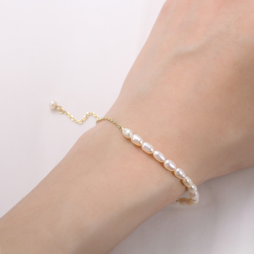 Elegant Baroque Style Simple Style Geometric Solid Color Freshwater Pearl Sterling Silver Plating 14k Gold Plated Bracelets display picture 3