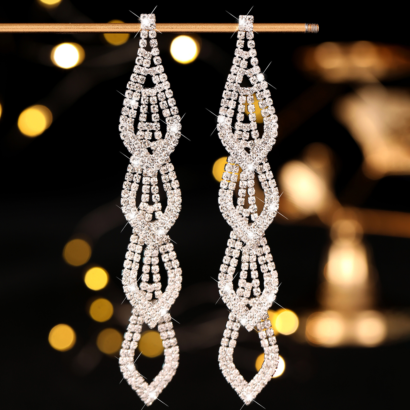 1 Pair Simple Style Commute Solid Color Inlay Alloy Rhinestones Drop Earrings display picture 3