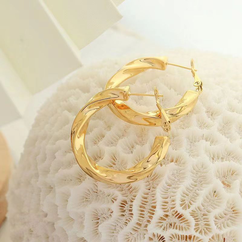 1 Pair Simple Style Geometric Stainless Steel 18k Gold Plated Ear Studs display picture 2