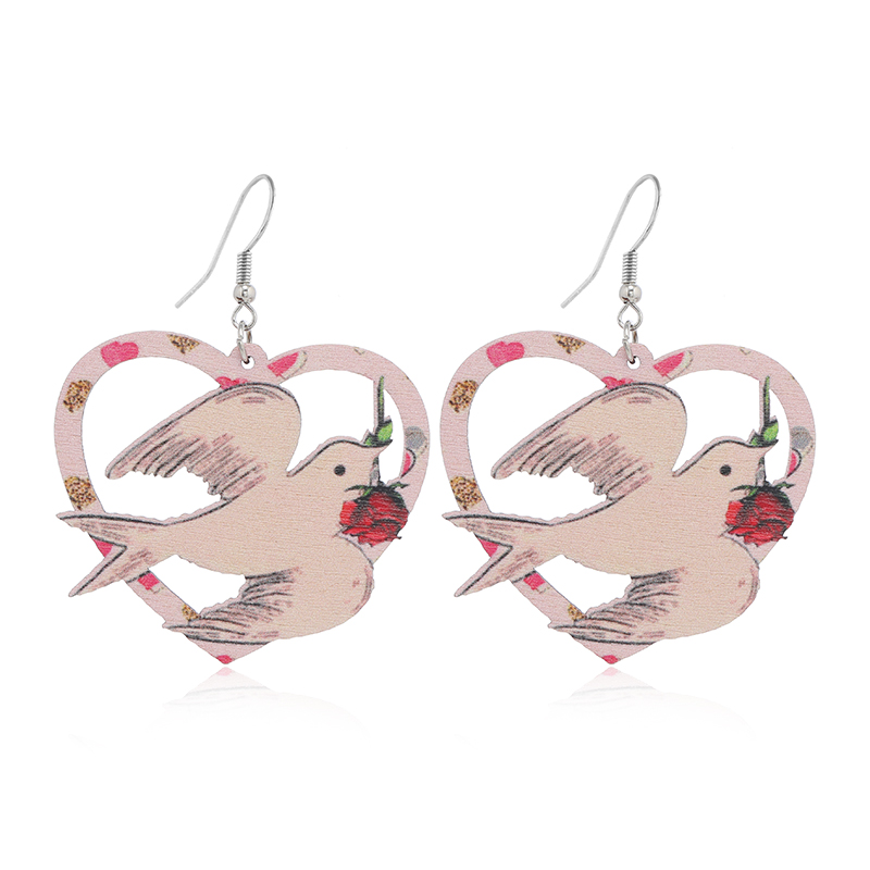 1 Pair Cute Romantic Moon Heart Shape Key Wood No Inlaid Ear Hook display picture 4