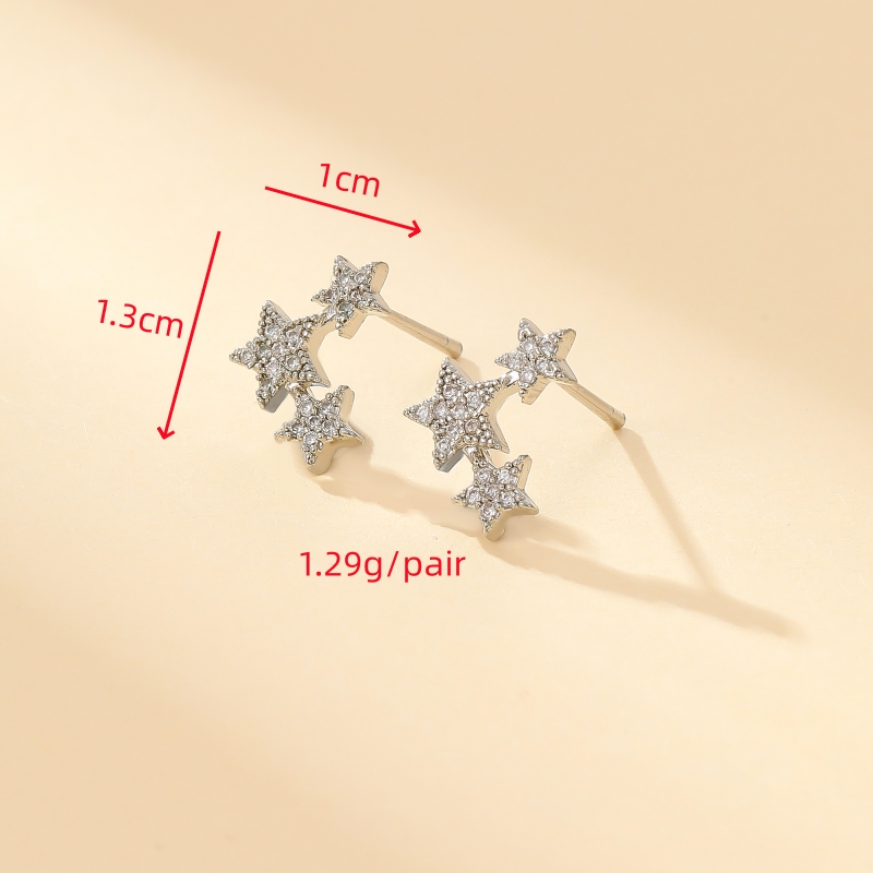 1 Pair Simple Style Classic Style Shiny Star Inlay Copper Zircon Gold Plated Ear Studs display picture 4