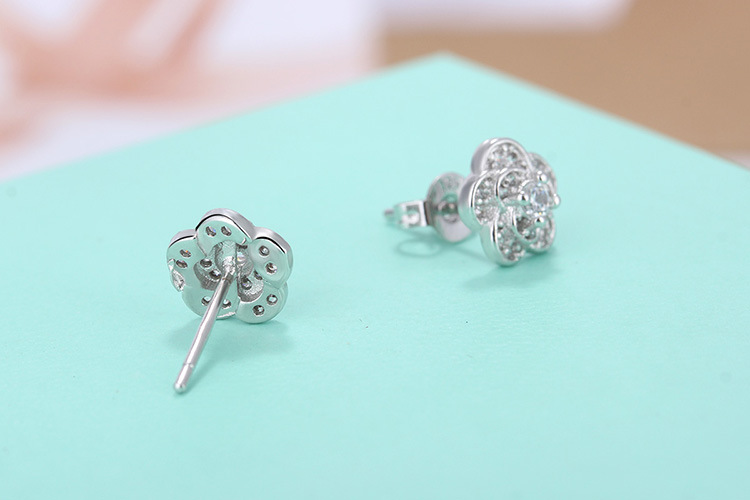 1 Pair Lady Flower Plating Inlay Copper Zircon White Gold Plated Ear Studs display picture 4