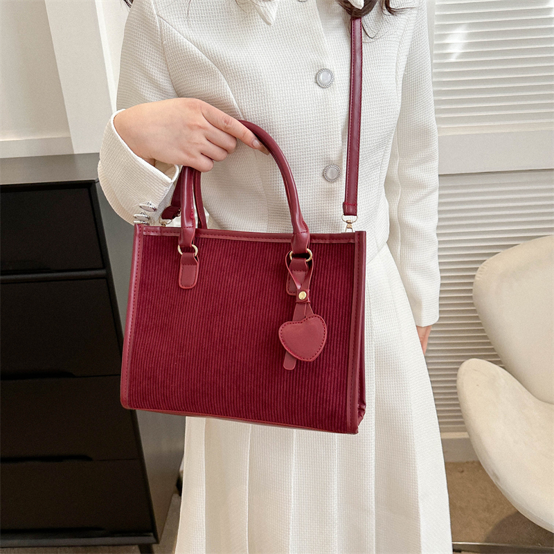 Women's Corduroy Solid Color Classic Style Square Zipper Shoulder Bag display picture 7