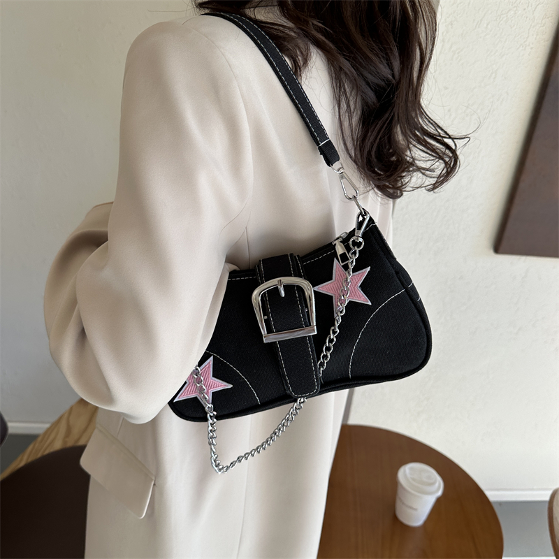 Women's Canvas Star Vintage Style Semicircle Buckle Shoulder Bag Crossbody Bag Underarm Bag display picture 1