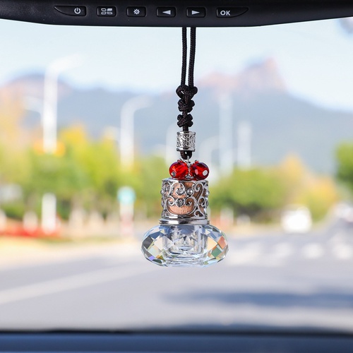 Simple Multi-color Transparent Geometric Pattern Crystal Car Interior Car Air Conditioning Vent Perfume Bottle Hanging Ornaments display picture 11