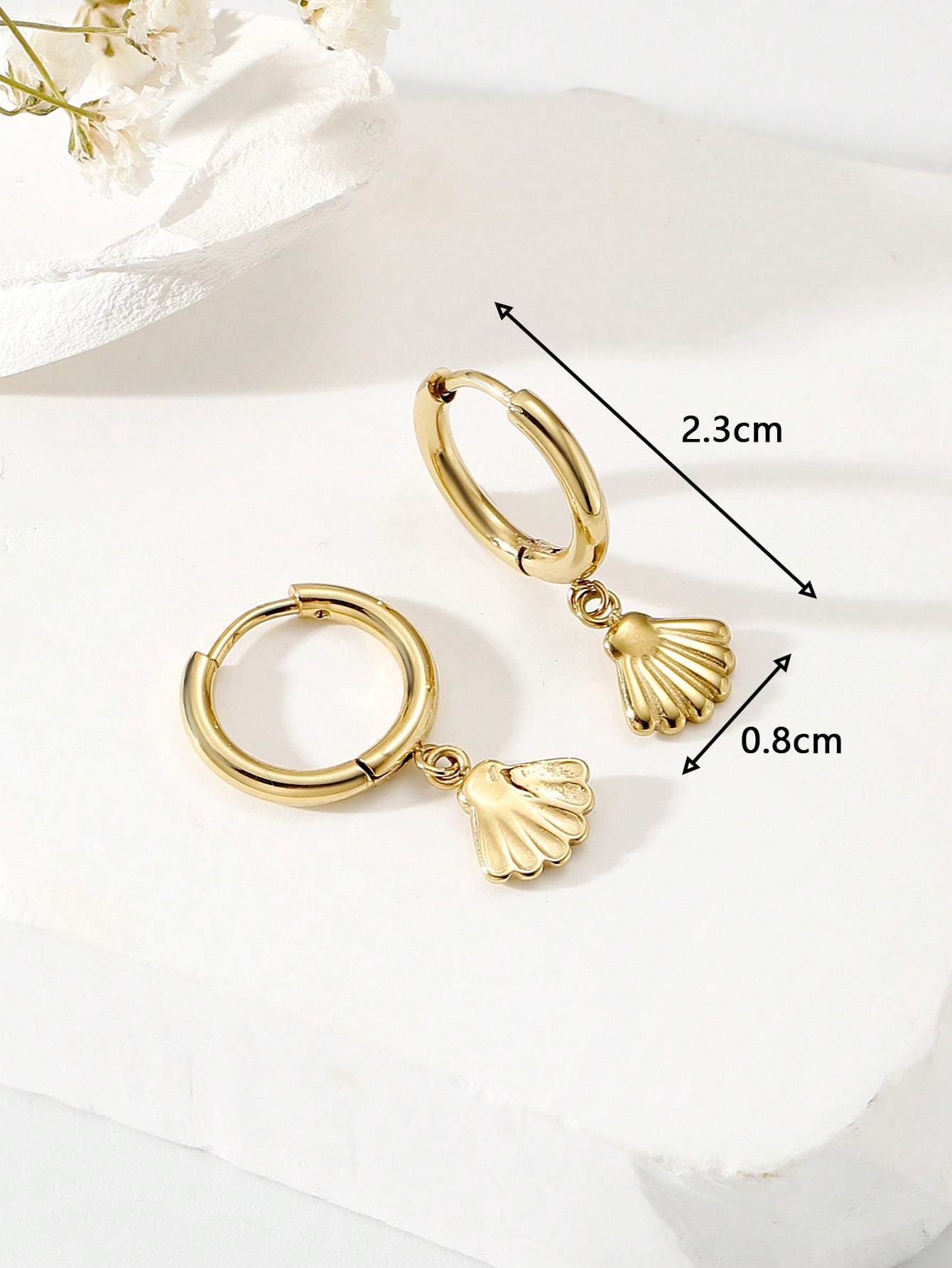1 Pair Simple Style Shell 304 Stainless Steel 14K Gold Plated Drop Earrings display picture 2