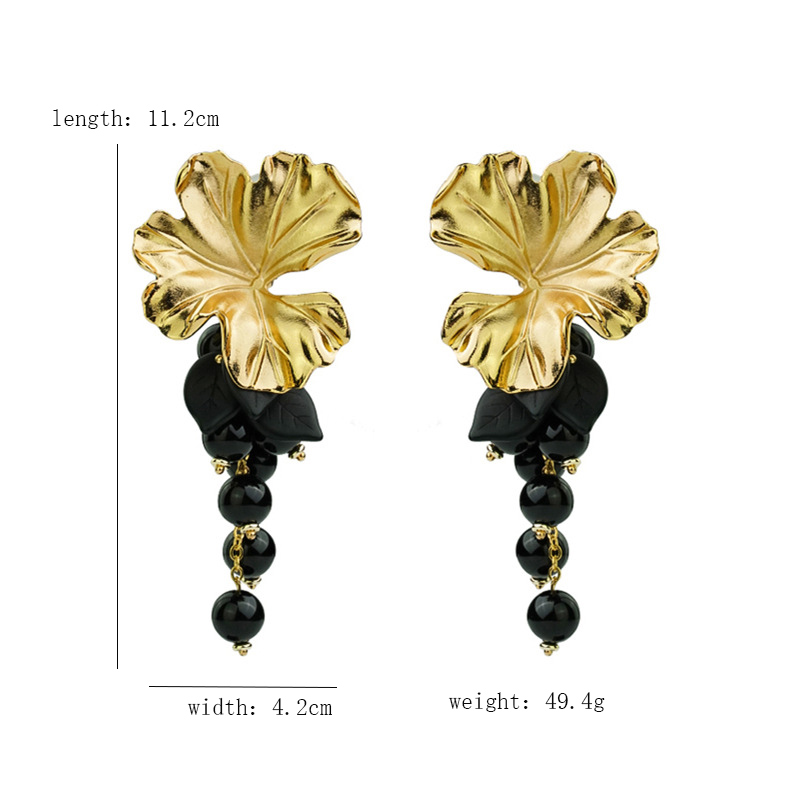 1 Pair Vintage Style Flower Alloy Drop Earrings display picture 6